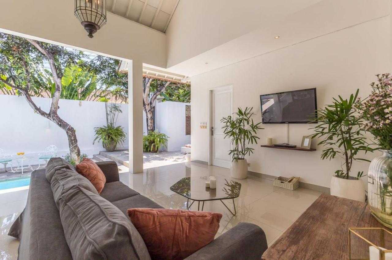 Modern 3Br Pool Villa Verone In Seminyak, Bali Canggu  Exterior photo