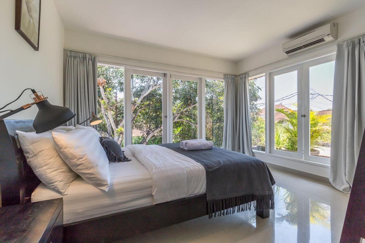 Modern 3Br Pool Villa Verone In Seminyak, Bali Canggu  Exterior photo